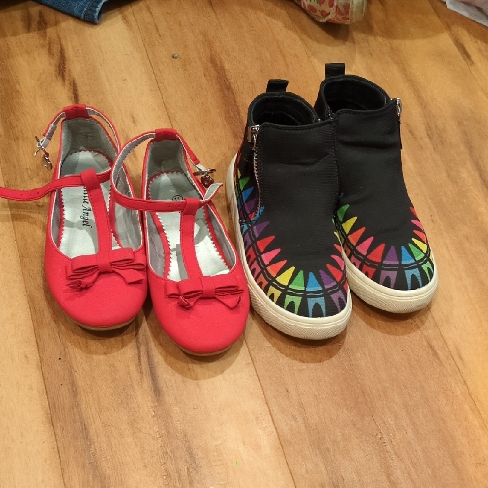 Two Pair Little Angel Red Bow T-strap Dress Shoes And SIP Crayon Boots Size 11